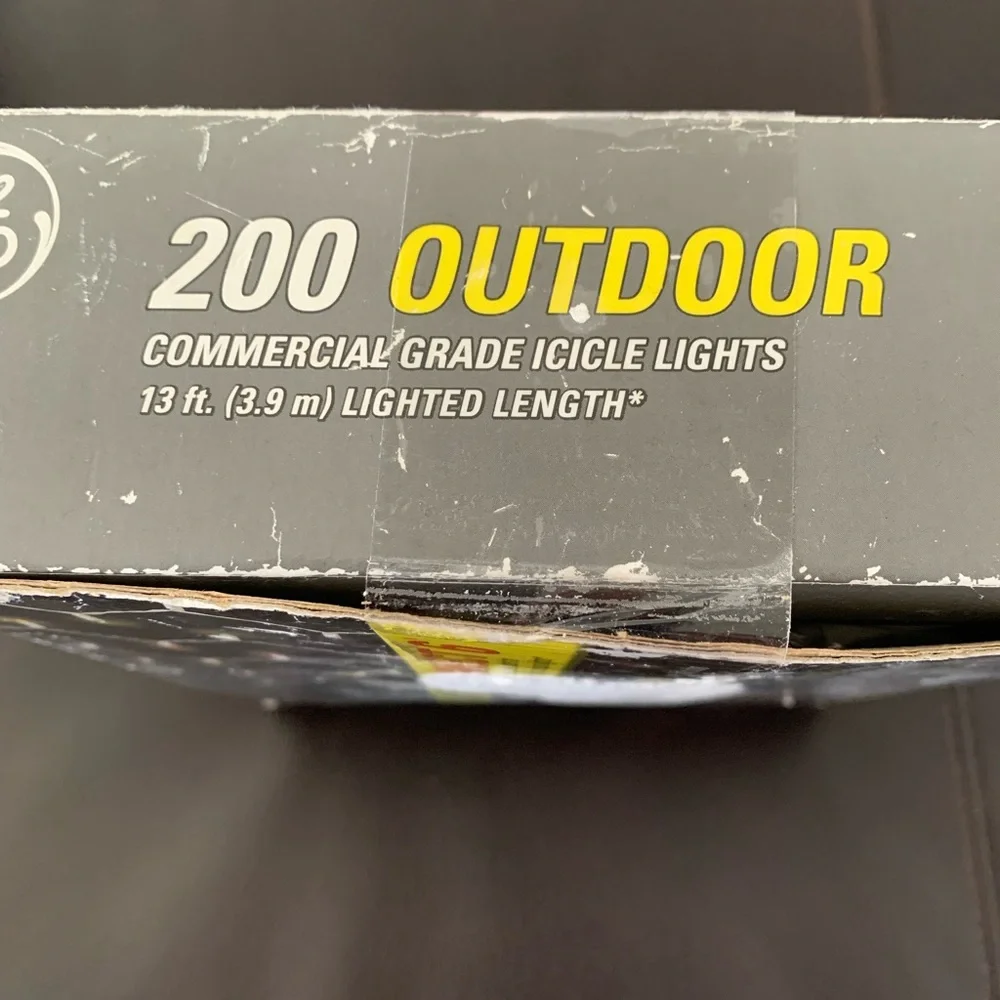 GE Pro-Line 200 Outdoor Indoor Commercial Grade Icicle Lights Multi 13 Ft NOS